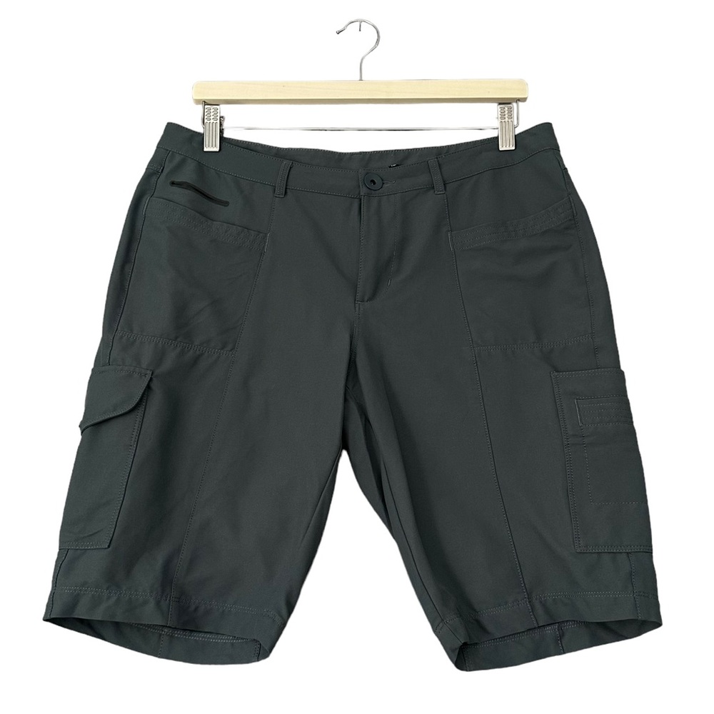 MEC | Bermuda Cargo Shorts Size 12‎